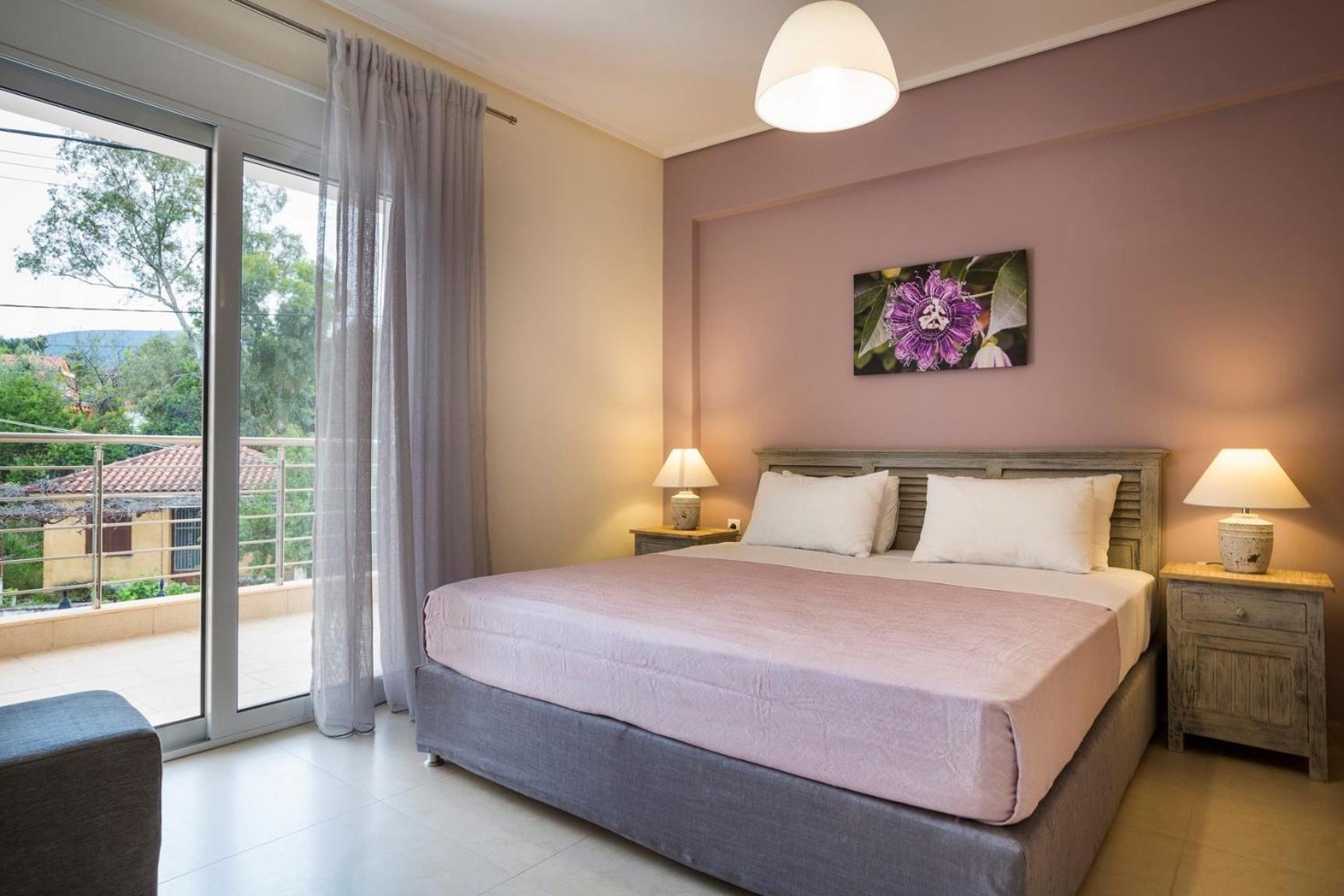 Meliti Waterfront Suites Karavomylos Extérieur photo