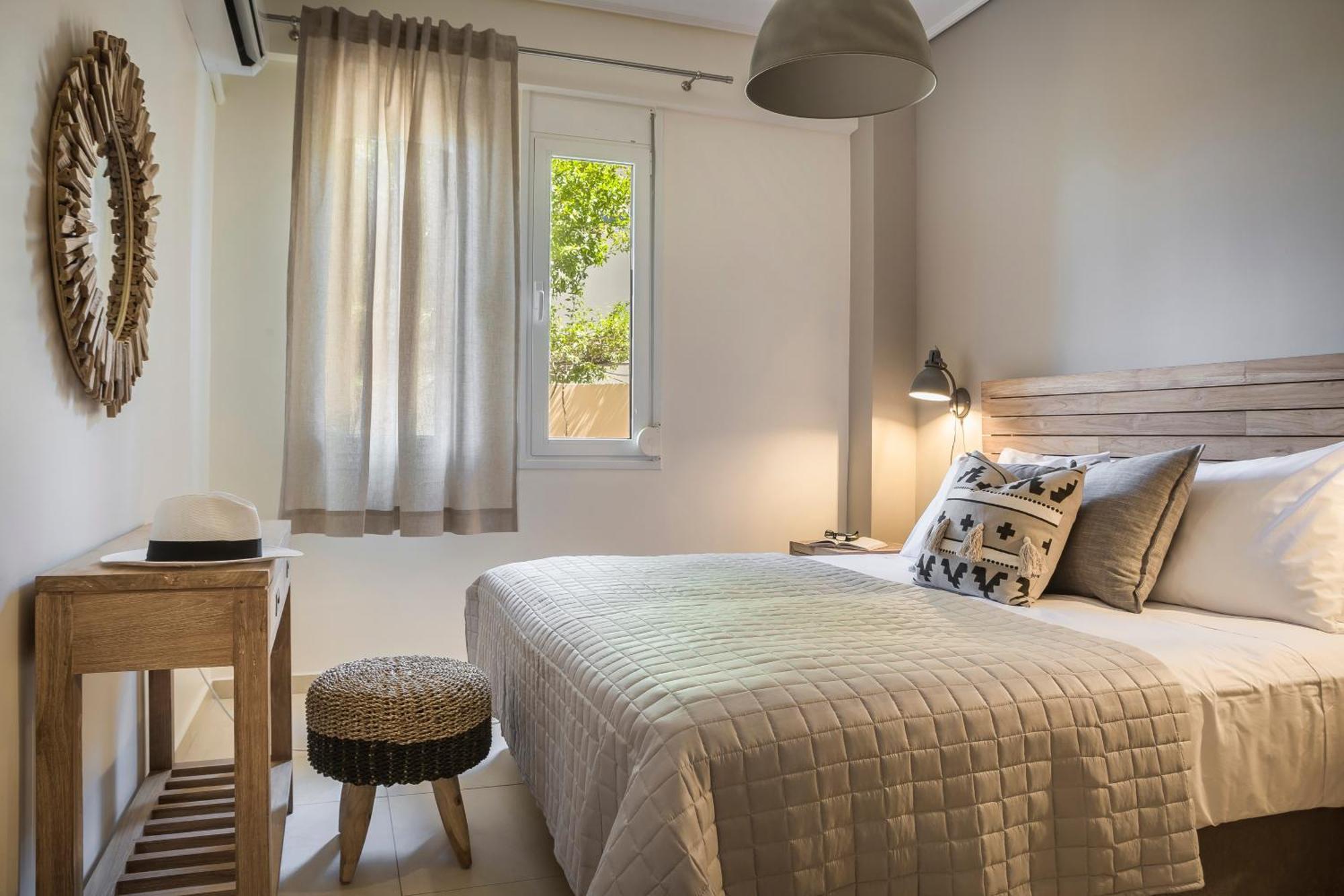 Meliti Waterfront Suites Karavomylos Extérieur photo